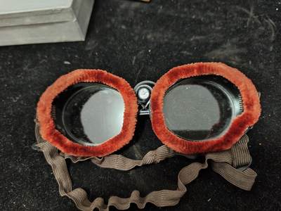 0元起拍勋章 第294期 咸鱼国勋章拍卖专场 9月14日（周日）下午6：00开始 日本战时原品 夜视风镜带盒 满洲特许