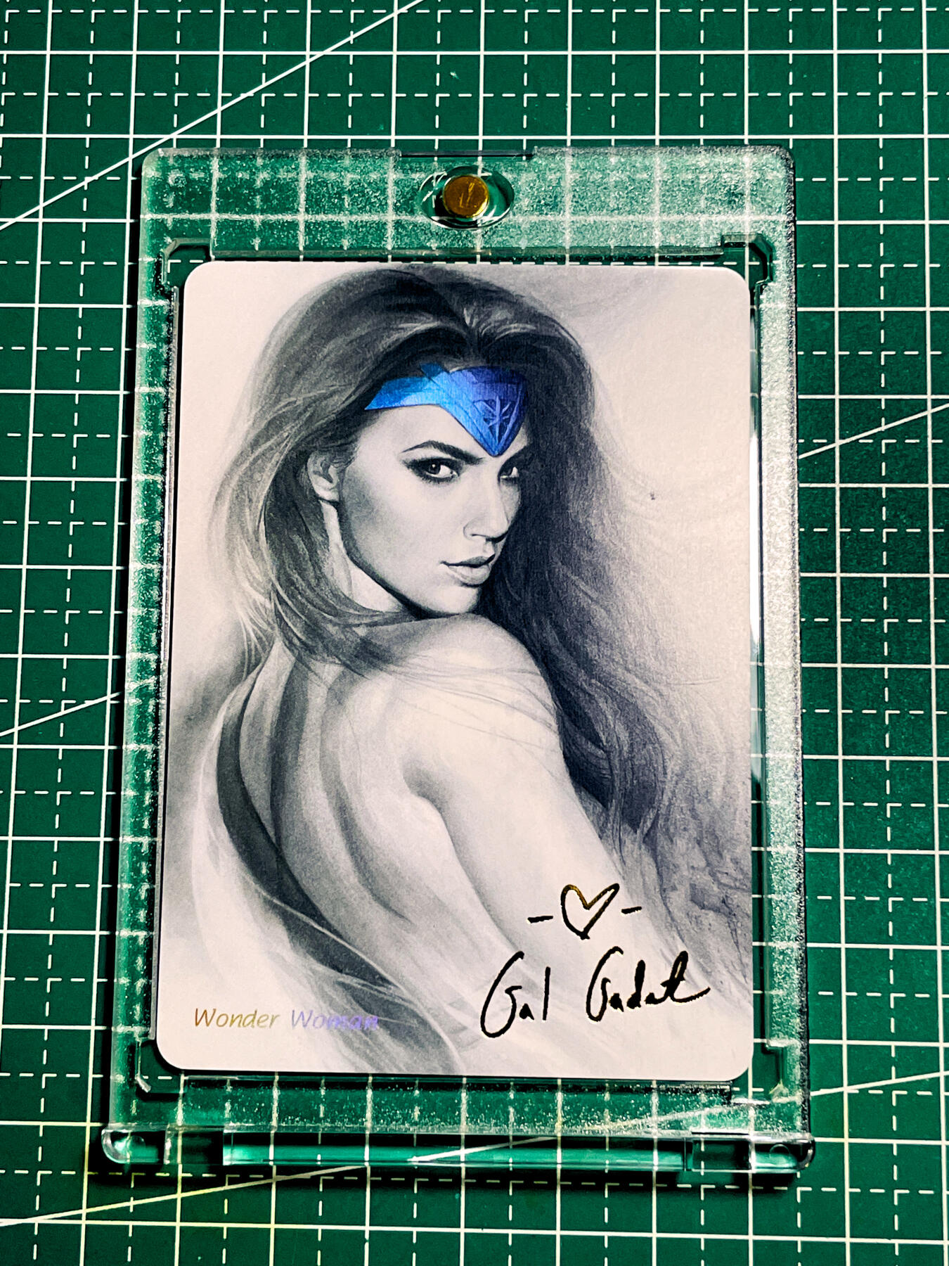 【关注参拍有赠卡】显眼宝31期  9.10日晚9:30截止 逝者如斯夫不舍昼夜 【带卡砖】燎原卡牌   神奇女侠 盖尔加朵 金彩卡一张    63*88