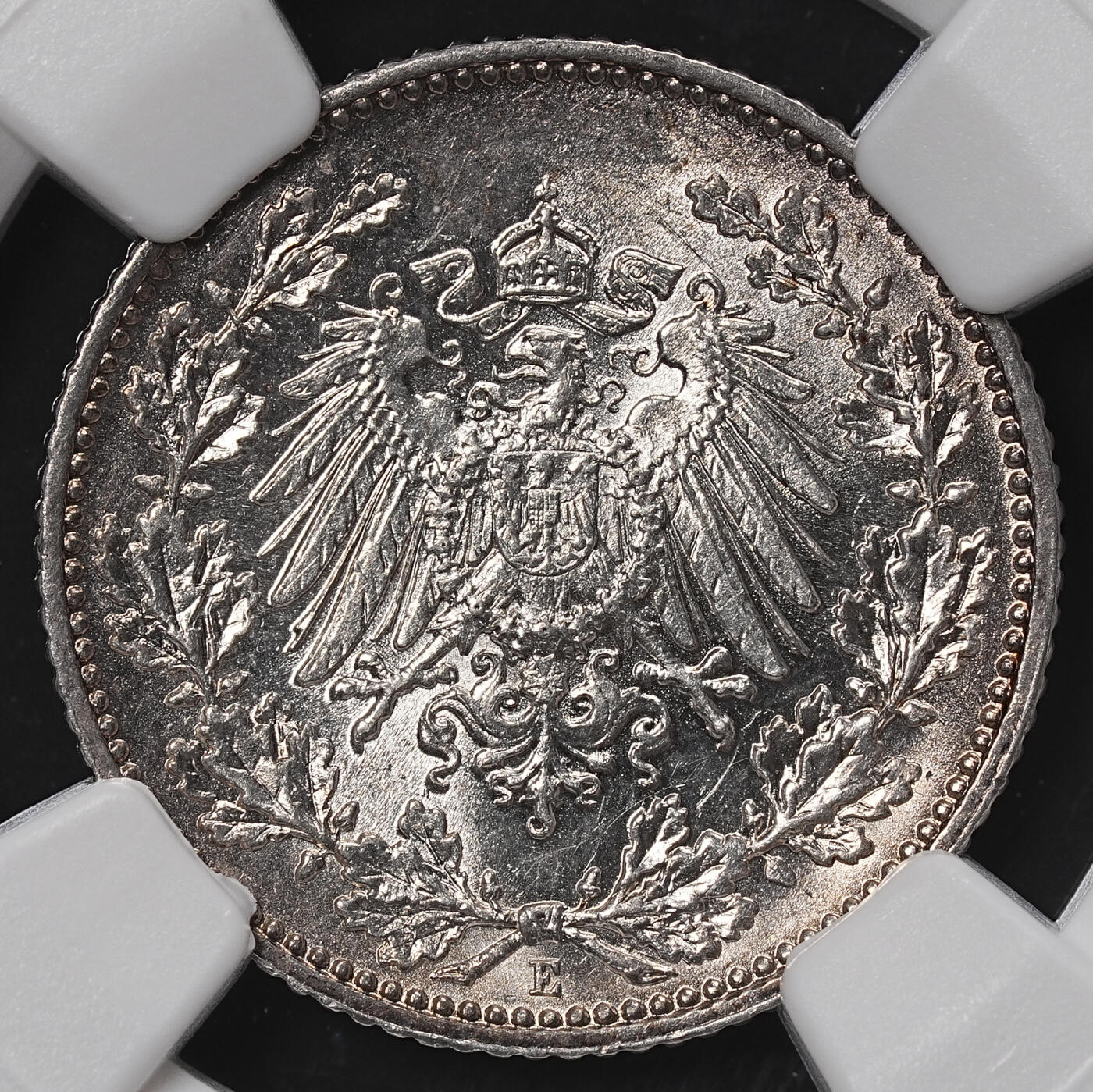 修遠堂世界钱币第八十四期 NGC MS64 1915年德国1/2马克银币 E厂铭