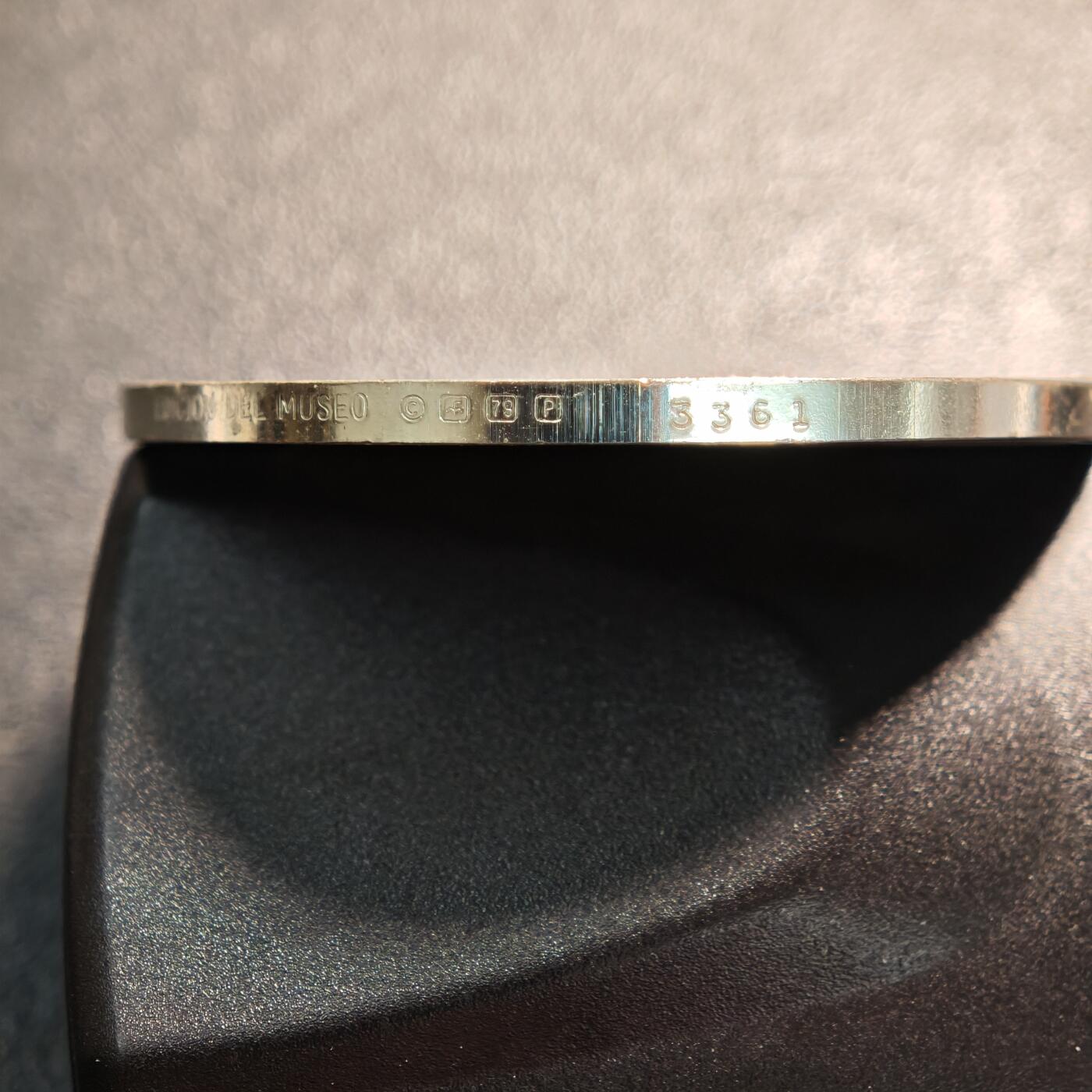 【德藏】世界币章拍卖第146期（拍品征集中~欢迎藏友联系） 现代 哥伦比亚黄金博物馆馆藏品局部镀金纪念银章 直径约：44.4mm；重约：31.3g