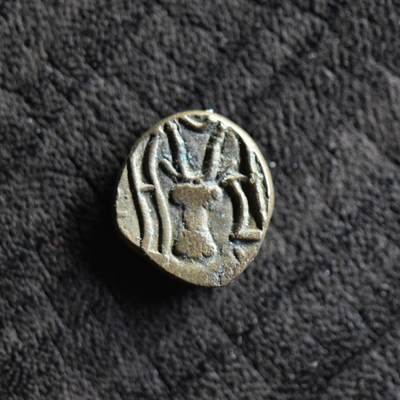 【良泉】【国庆精品场】10月2日晚19.30点开拍！ 222组，西方古代钱币、印章专场 - 公元1-2世纪【南阿拉伯半岛】希木叶尔人或赛伯伊人，灭绝生物“也门瞪羚”1/4标准【微型】银铜合金币，0.72克