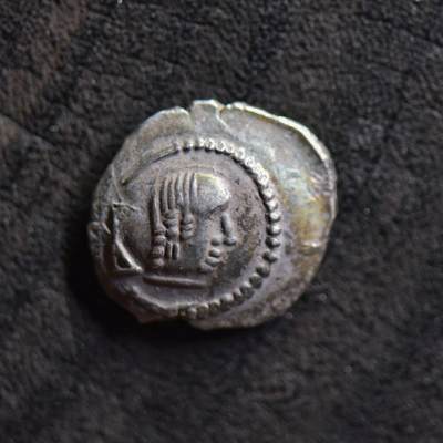 【良泉】【国庆精品场】10月2日晚19.30点开拍！ 222组，西方古代钱币、印章专场 - 公元125-135年【南阿拉伯半岛】萨巴和希木叶尔王国，沙姆纳尔王，【碟形】1标准银币，1.71克