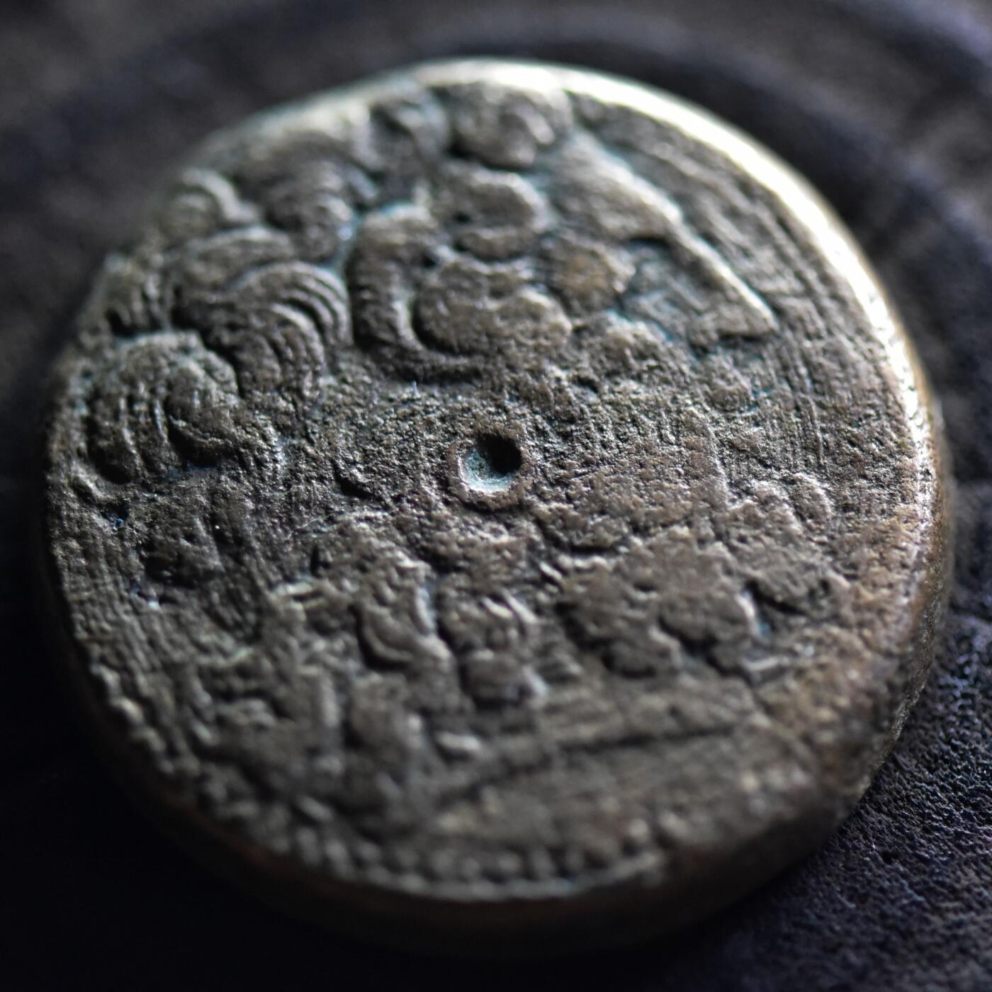 【良泉】【国庆精品场】10月2日晚19.30点开拍！ 222组，西方古代钱币、印章专场 【39.68克】公元前221-205年【古希腊】埃及托勒密四世，大铜币