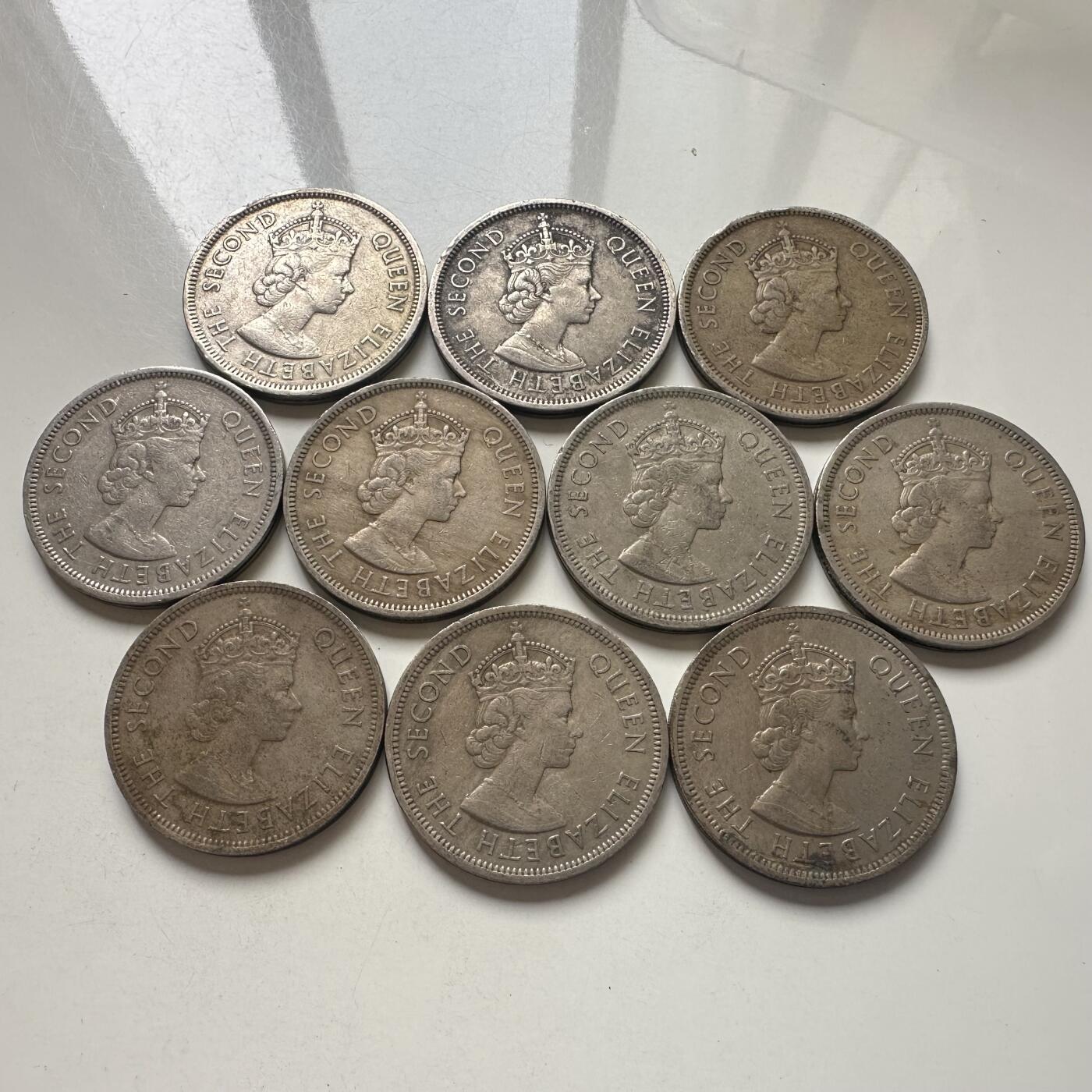 🌹外币初藏🌹🐯2025年第101场  每周二四六晚8️⃣点 接代拍 香港1960年大¥1 十枚