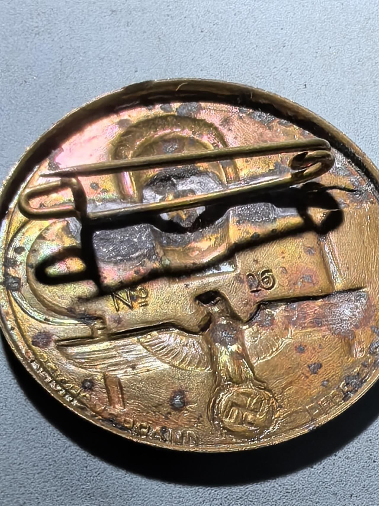 盛世勋华——号角文化勋章邮票专场拍卖第278期 德国（1939）1934年五一劳动节纪念证章 极为少见带厂标