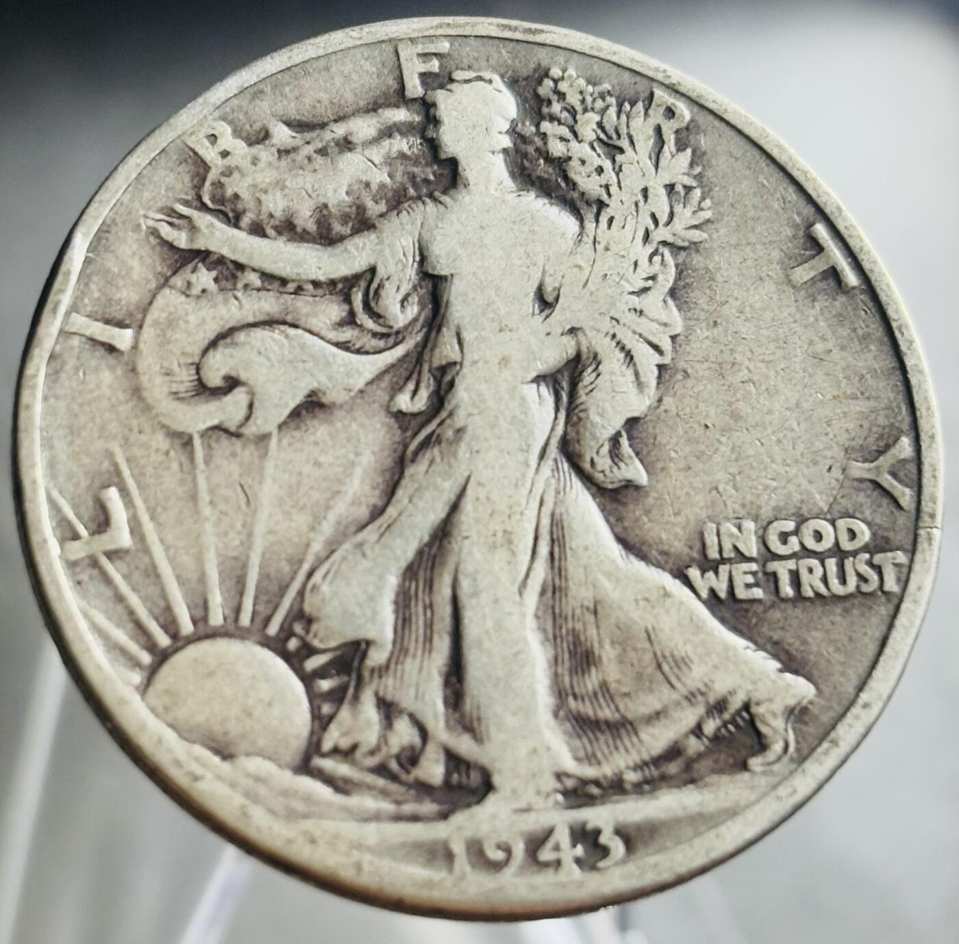 文馨钱币收藏第 271 场， 长期接收代拍品 少见 1943 年美国二战时期半美元大银币 行走的女神 D 版