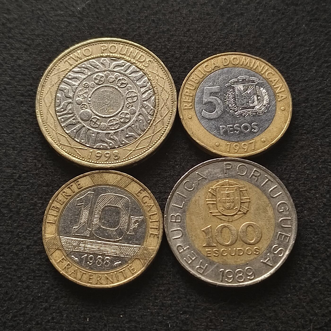 【全场包邮】纯粹捡漏拍散币 世界各国各年份双金属散币4枚一组