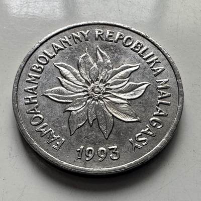 🌹外币初藏🌹🐯2025年第101场  每周二四六晚8️⃣点 接代拍 - 马达加斯加1993年一法郎