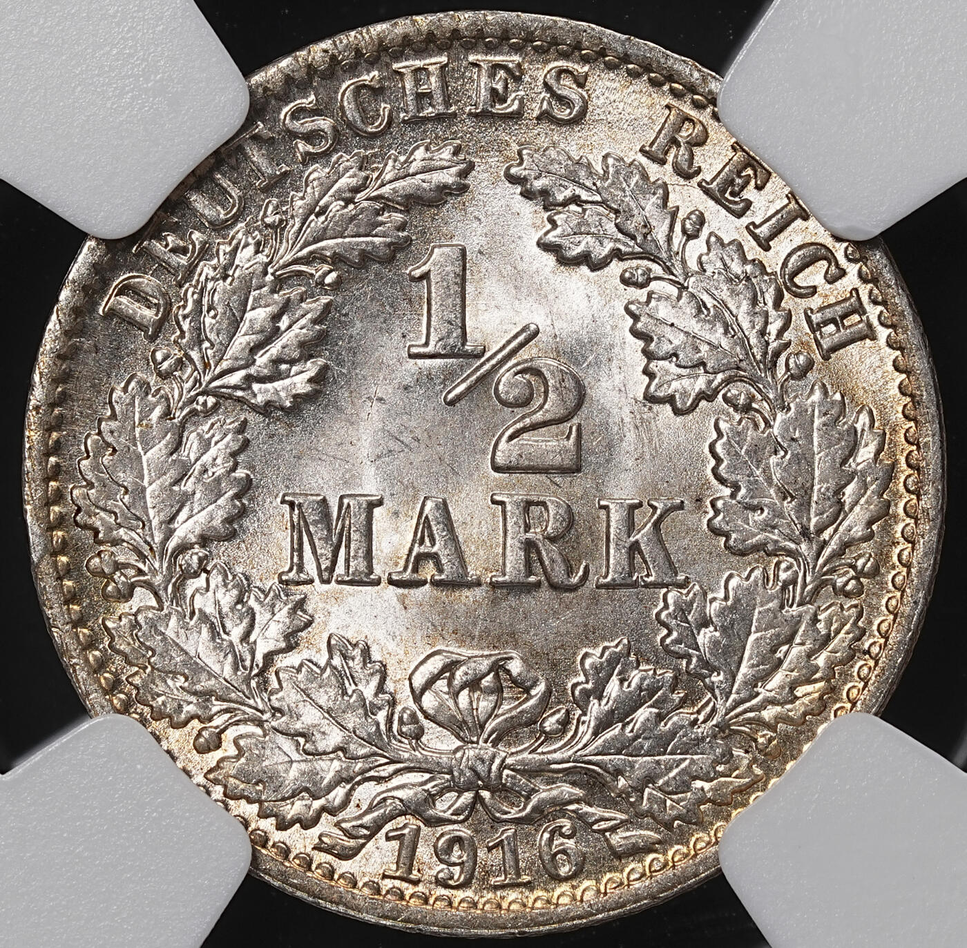 修遠堂世界钱币第八十四期 NGC MS64 1916年德国1/2马克银币 A厂铭