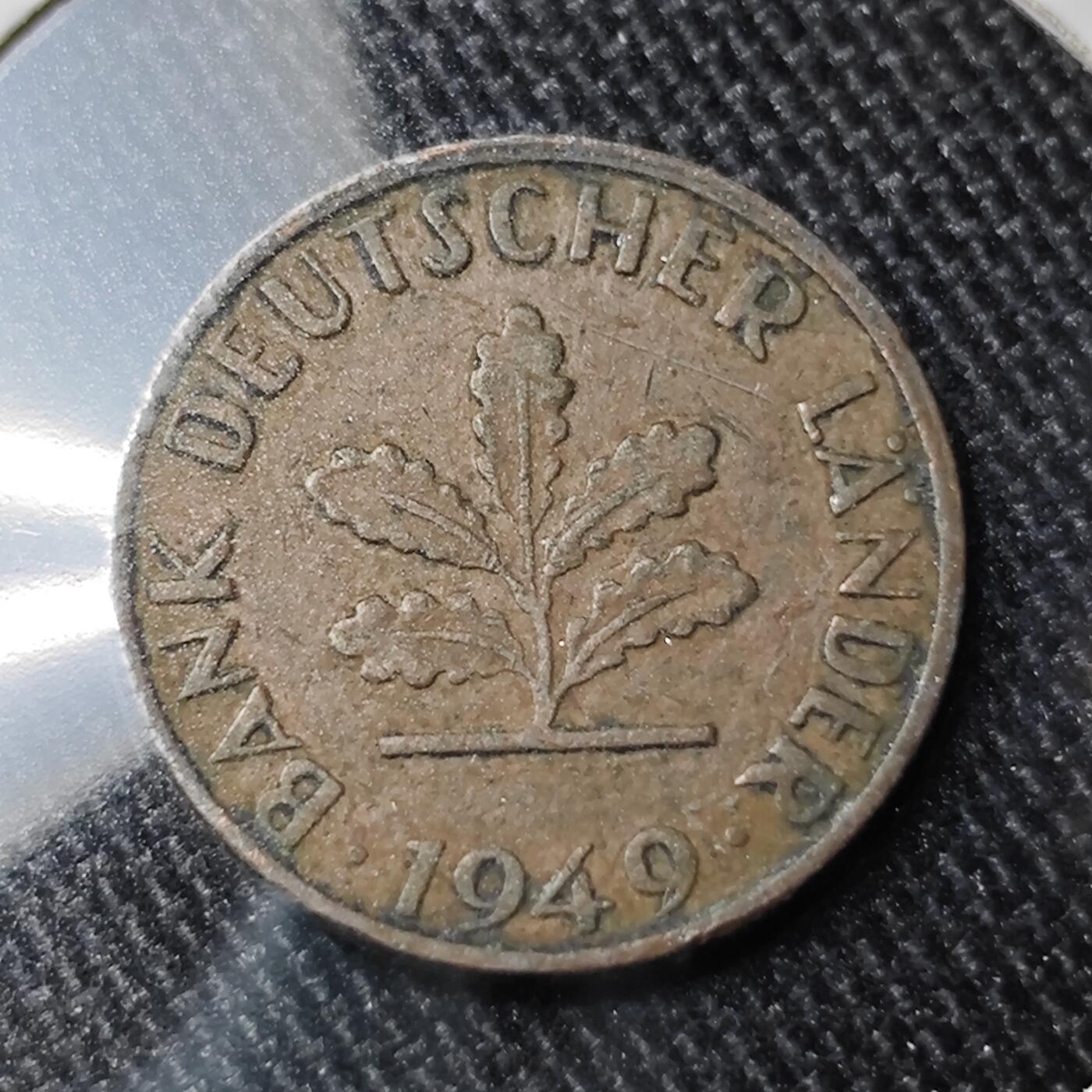 KK钱币收藏小铺 套币专场 2月预留时间 周末发货  1949德国1芬尼铜币 银行版 最少见面值