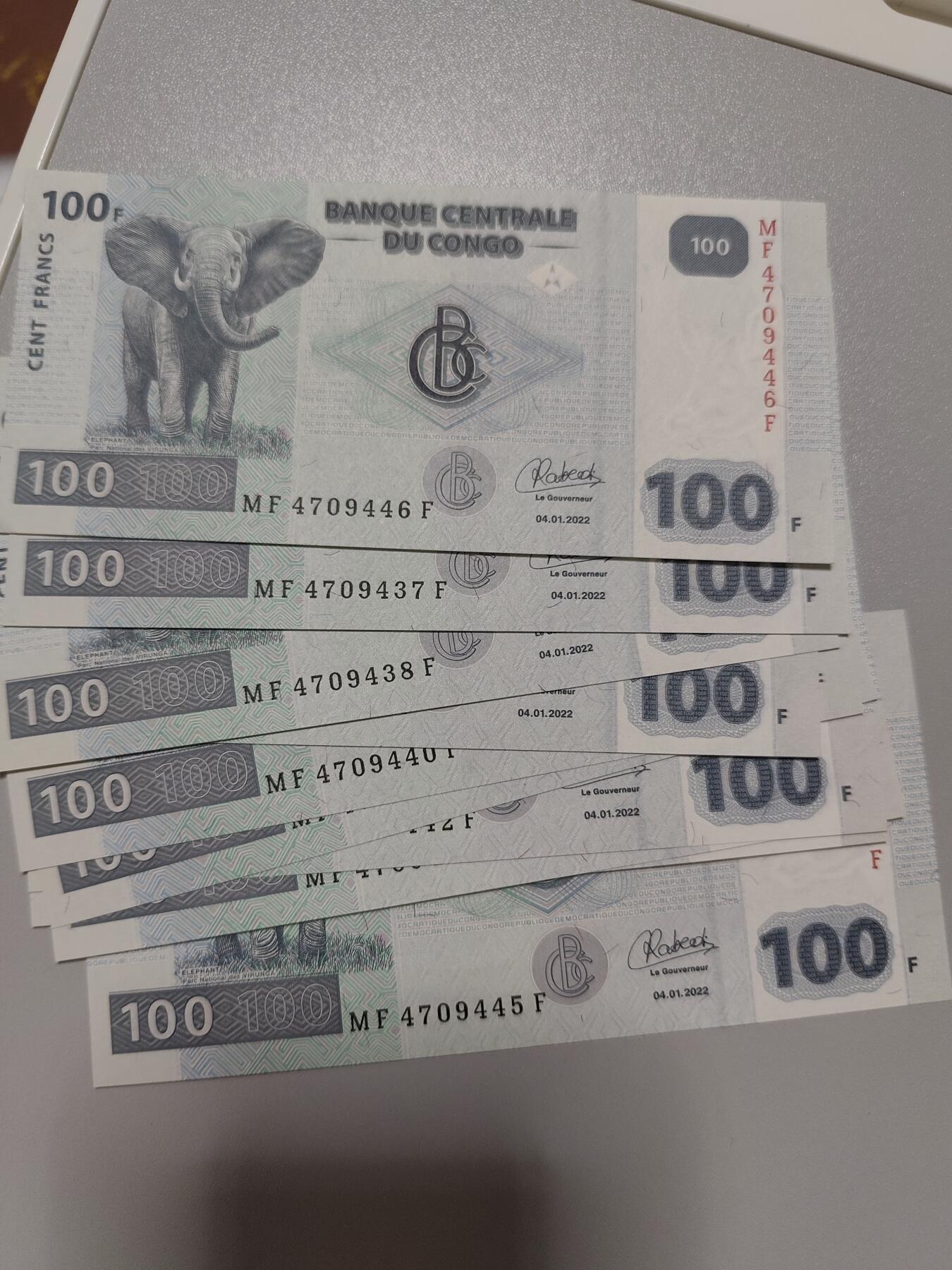 刀拆刚果100法郎10张稀有