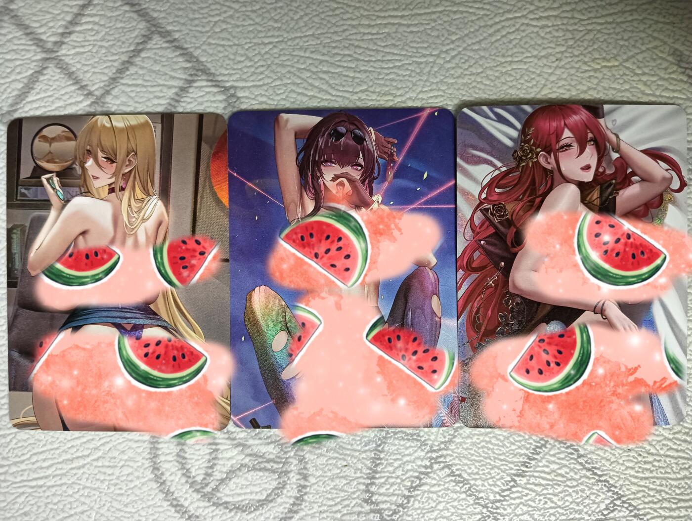 花开卡拍第38期（9月14号周日截拍，品控勿拍!!!拍品不寄存，运费5元，自制卡难免瑕疵，可能存在轻微撞角爆边等出厂瑕疵，品控介意勿拍！） 枕边尤物05 3张艺术卡 折光彩闪