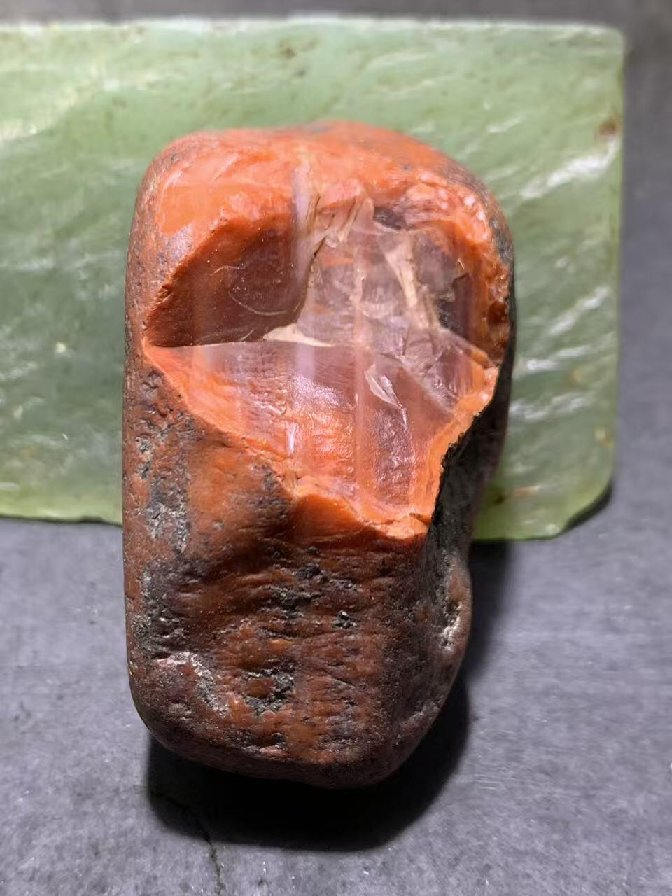 精美柿子红皮开窗千层纹冻料南红玛瑙原石一颗