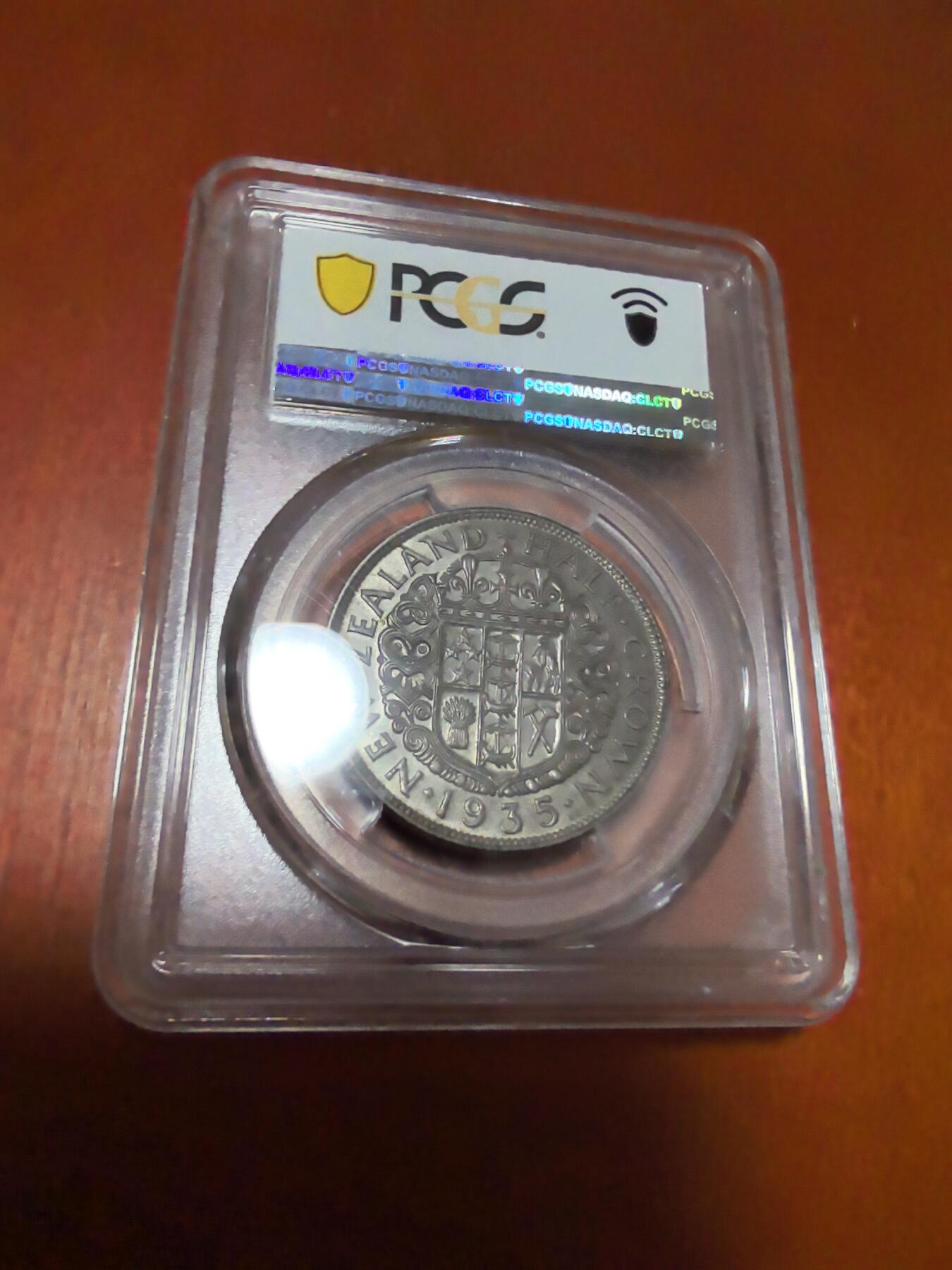 长老汇蛇年精选第四十五场拍卖 1935 新西兰乔治五世1/2克朗银币，PCGS MS63，更高12枚，64分21年成交价4180元