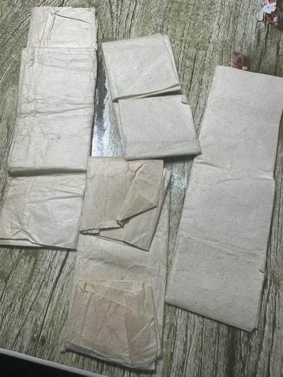 清仓专场，章，钱币，满200包邮，所有订单不寄存 77纸纸4个