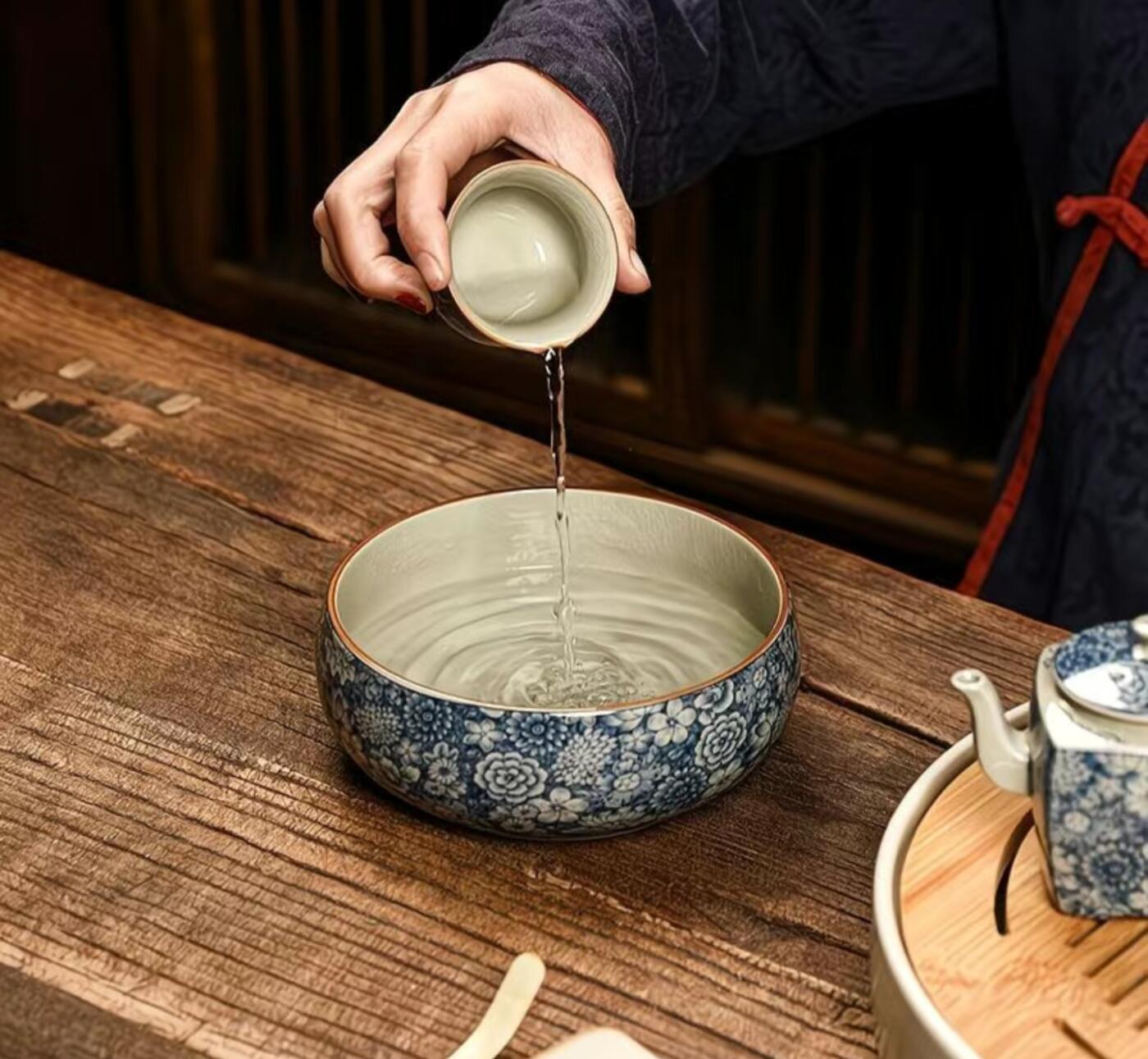 精品粗陶壶专场 汝窑青花茶洗