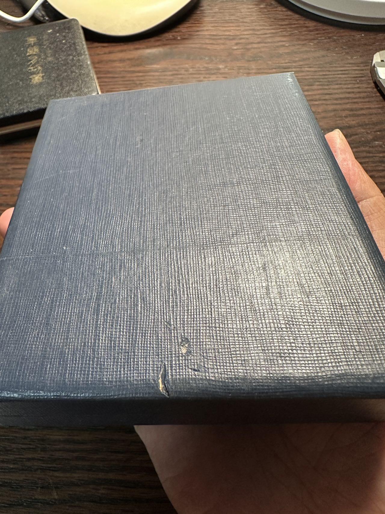 蒂克钱币-第40场 日本徽章 企业章自动拍 日本 雕塑届代表北村西望作品 镀金佛头50mm 77g