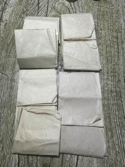 清仓专场，章，钱币，满200包邮，所有订单不寄存 章纸4个