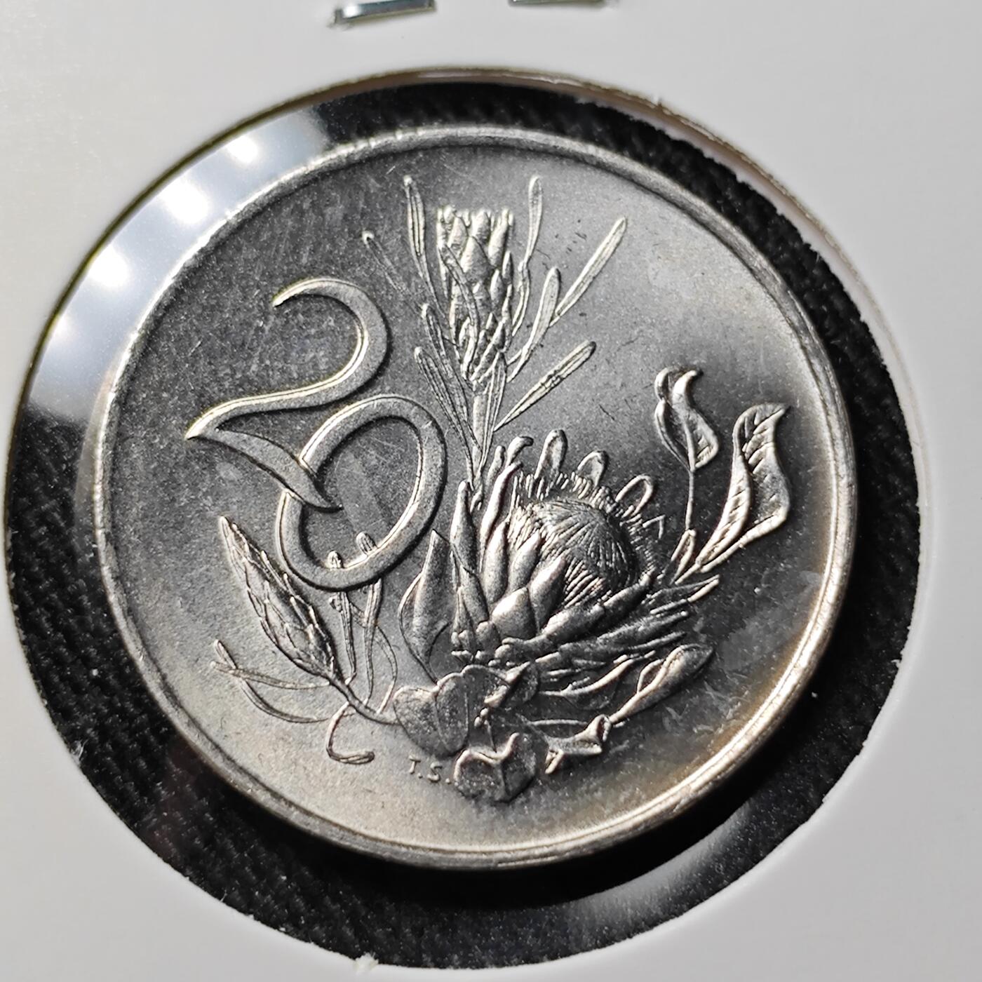 KK钱币收藏小铺 套币专场 2月预留时间 周末发货  1969南非20分 好品