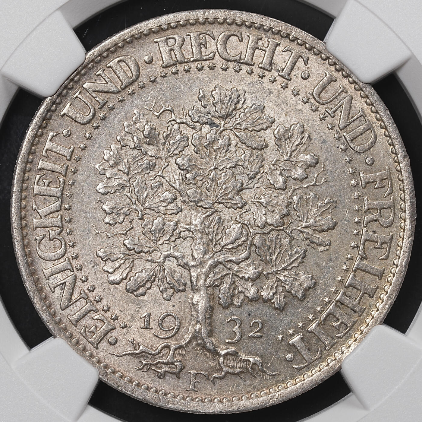修遠堂世界钱币第八十四期 NGC MS63 1932年魏玛共和国-橡树5马克大银币 F厂铭 热门品种