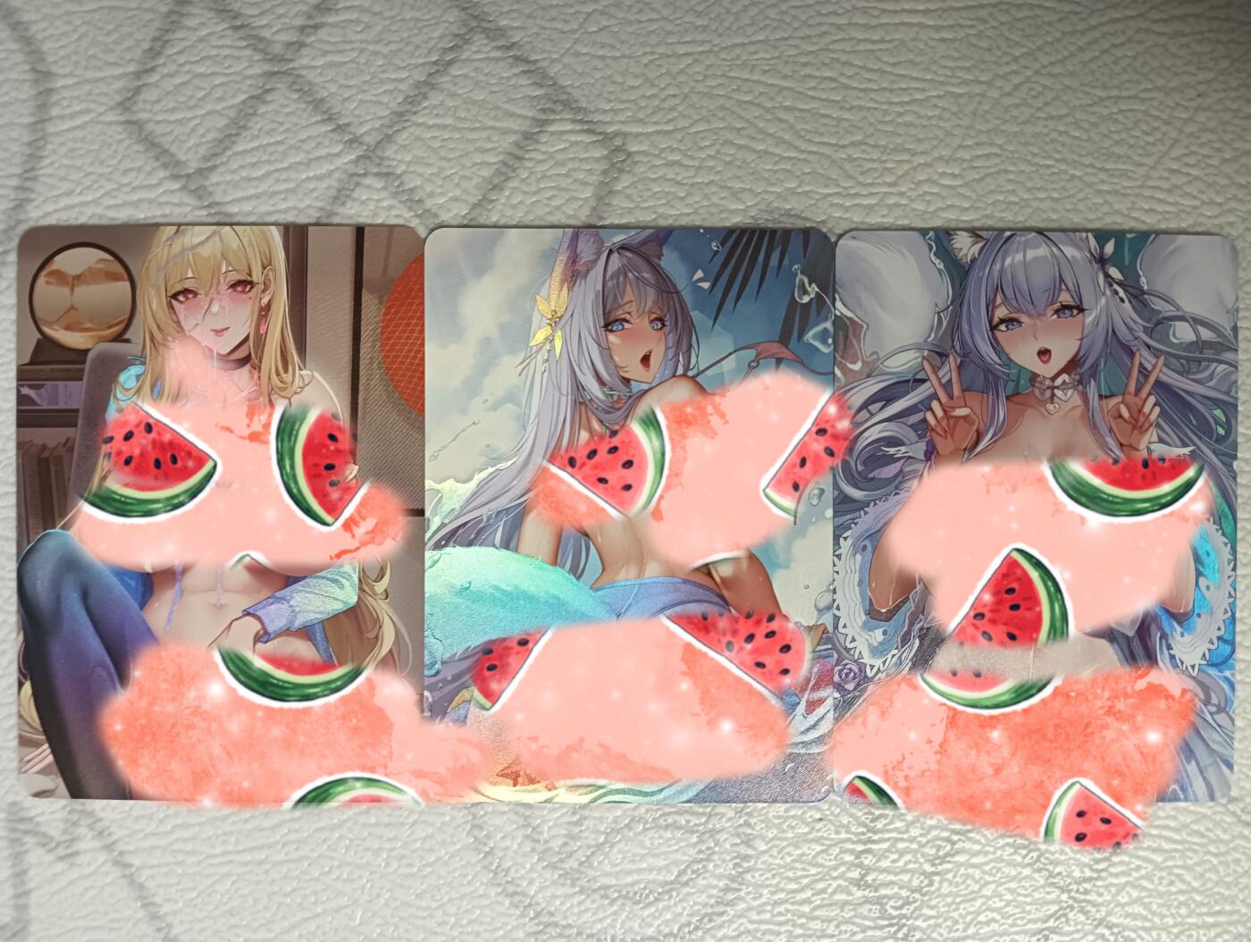 花开卡拍第38期（9月14号周日截拍，品控勿拍!!!拍品不寄存，运费5元，自制卡难免瑕疵，可能存在轻微撞角爆边等出厂瑕疵，品控介意勿拍！） 枕边尤物04 3张艺术卡 折光彩闪