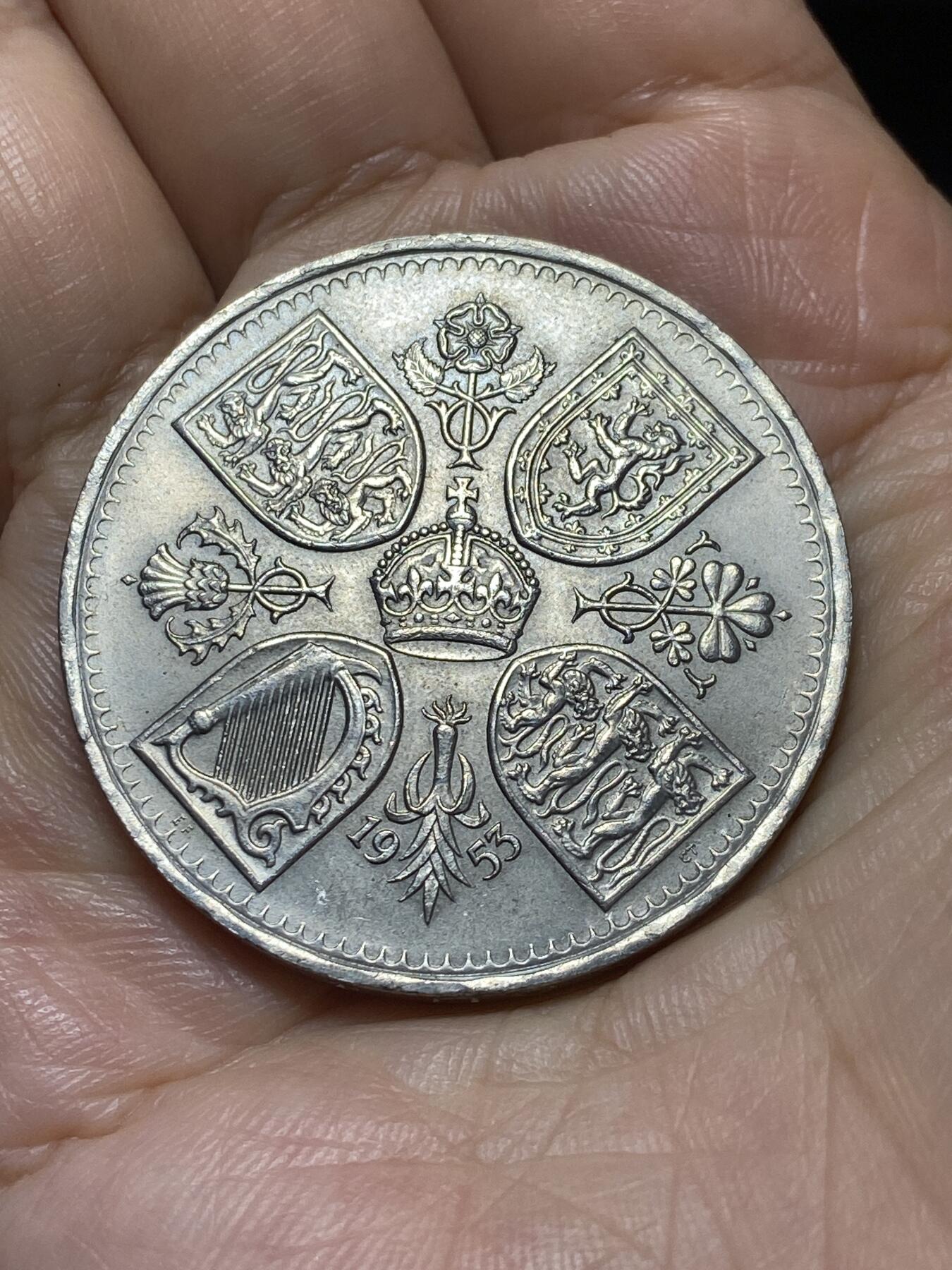 2025年第九十场(总第一百一十六场）外国好品散币(免佣金) 英国🇬🇧1953单年份5先令克朗型大币(伊丽莎白二世加冕年纪念币)
