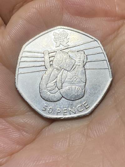 2025年第九十场(总第一百一十六场）外国好品散币(免佣金) - 英国🇬🇧2011单年份50便士(2012年伦敦奥运会，7/29拳击纪念币)