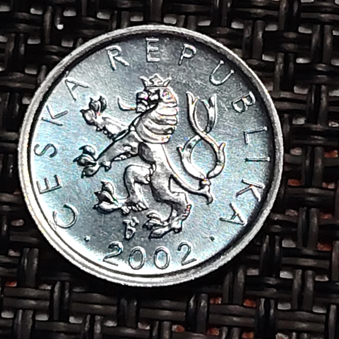 布加迪🐬～世界钱币(上海)🌾第 243 期 /  各国套币和散币 捷克🇨🇿 2002年 10哈拉