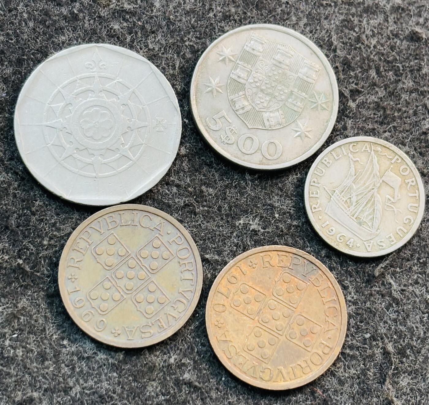文馨钱币收藏第 271 场， 长期接收代拍品 葡萄牙各年份面值一组 5 枚