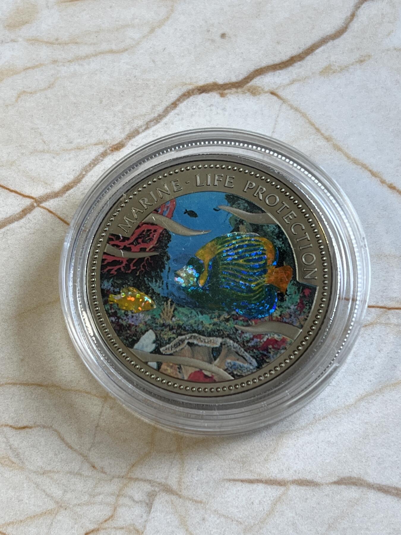 第175期拍卖【长期征集拍品】 【海寧潮】帕劳2001年保护海洋系列美人鱼幻彩纪念币