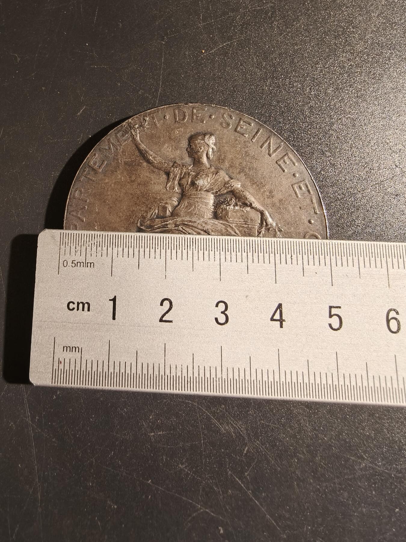 老王徽章第149期 法国1896农业协会大银章    原盒   950银材质    直径50mm   重量66.1g