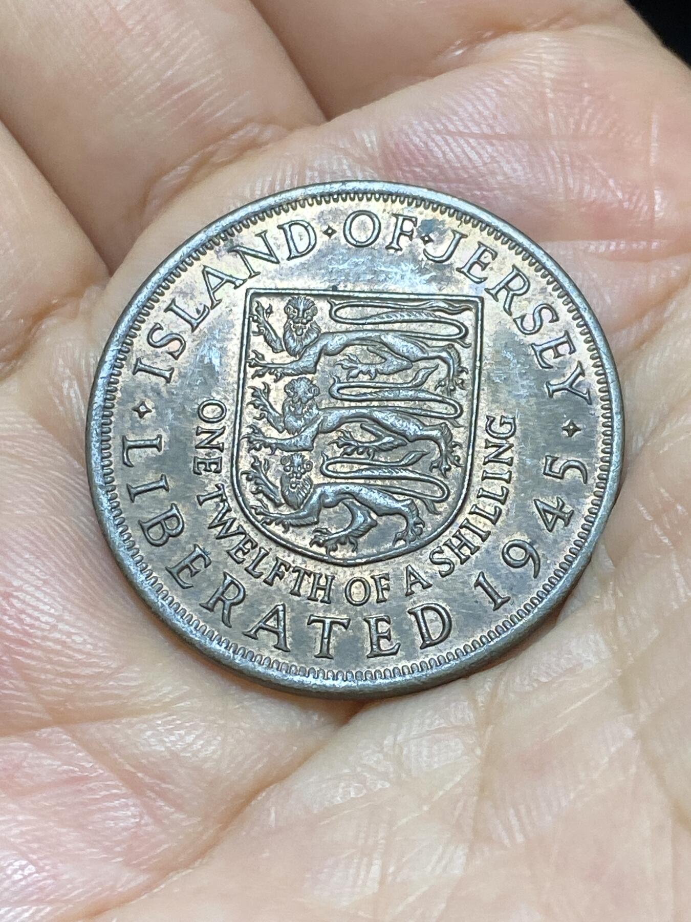 2025年第九十场(总第一百一十六场）外国好品散币(免佣金) 泽西岛🇯🇪1954单年份1/12先令(二战胜利纪念币)