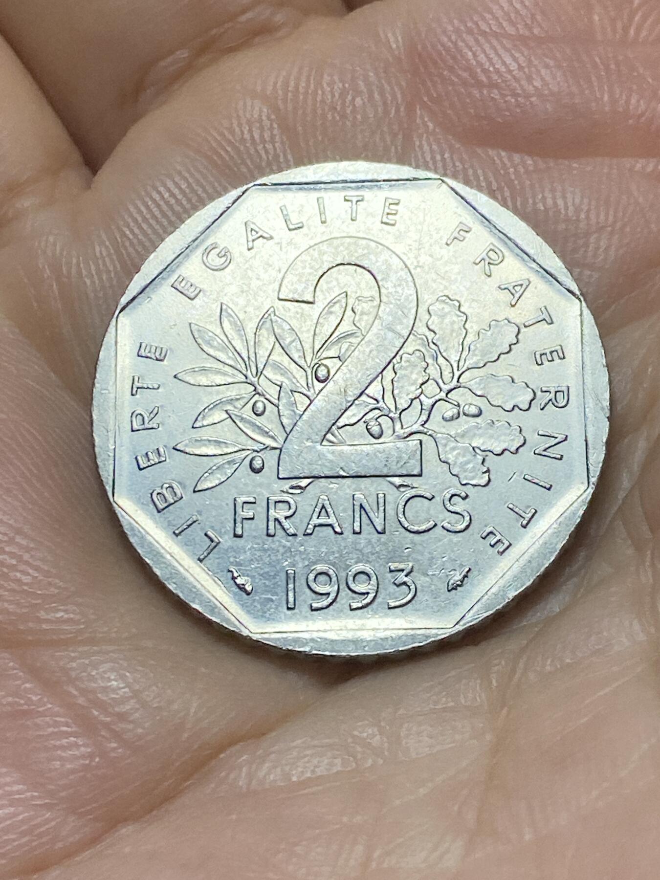 2025年第九十场(总第一百一十六场）外国好品散币(免佣金) 法国🇫🇷1993单年份2法郎(二战法国抵抗运动领袖，让-穆兰牺牲50周年纪念币)