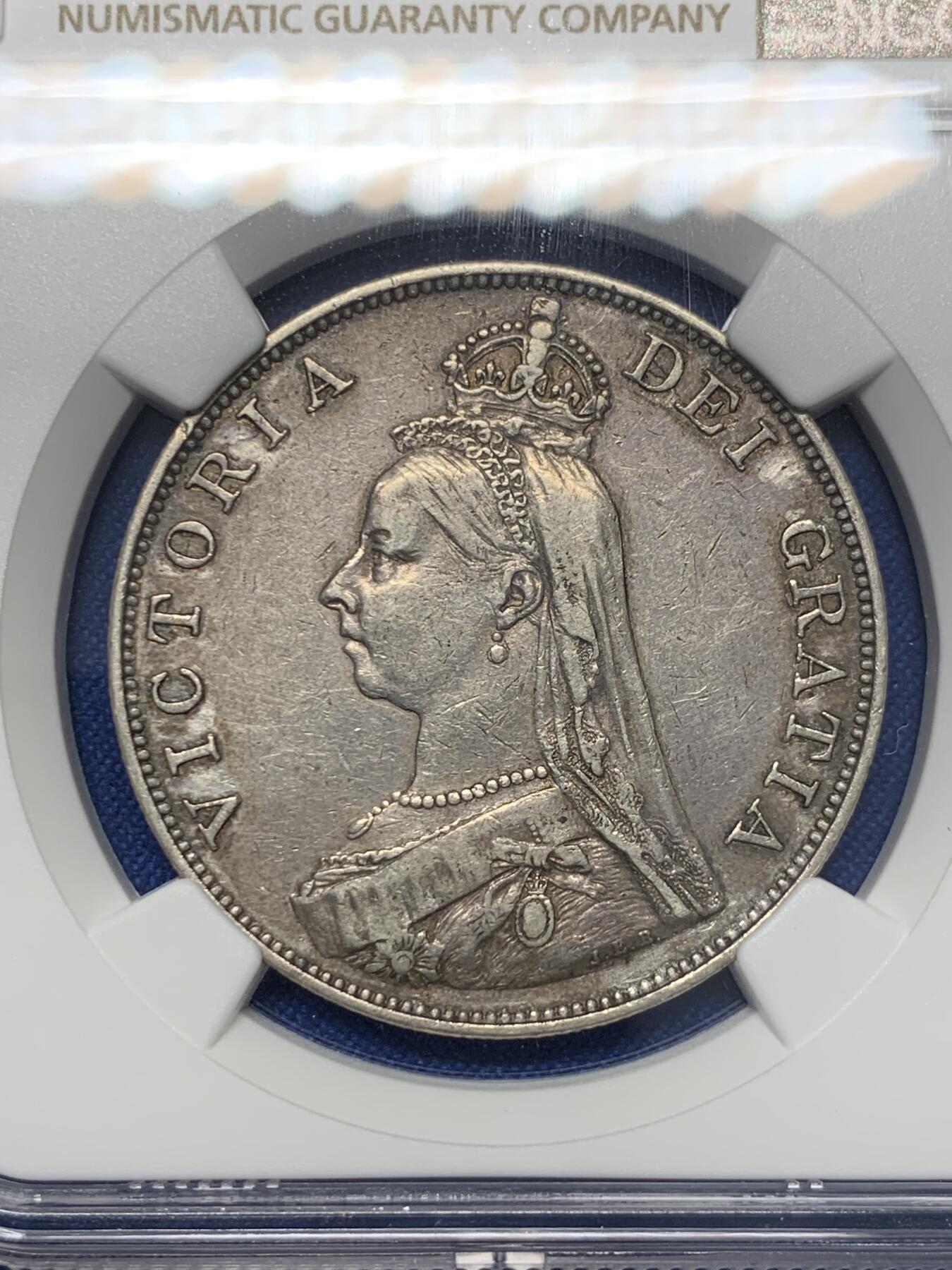 《竞宝斋》第418场 周日，周一，2场连拍 （全场包邮） NGC XFD 英国1887年维多利亚高冠双弗洛林4S银币
