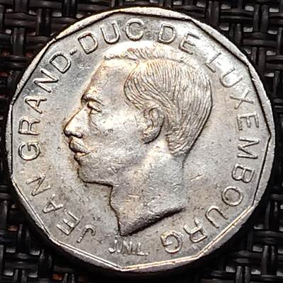 布加迪🐬～世界钱币(上海)🌾第 273 期 /  各国套币和散币 - 卢森堡🇱🇺 1989年 50法郎 22.75mm 第八任大公 让一世头像~C6