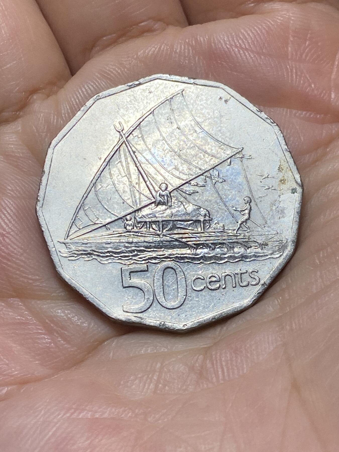 2025年第九十场(总第一百一十六场）外国好品散币(免佣金) 斐济🇫🇯1995年50分(伊丽莎白二世中年高冠)