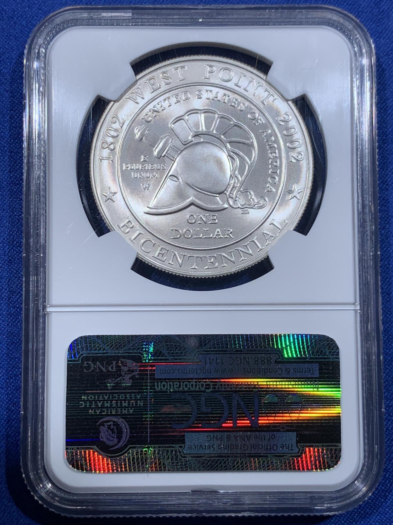 《竞宝斋》第418场 周日，周一，2场连拍 （全场包邮） 经典老标 NGC MS70 美国2002年西点军校成立200周年1美元普制纪念银币（26.73克，999纯银，38.1MM币径，西点铸币厂发行，克劳斯2004年度世界硬币大赛之最佳克朗币）