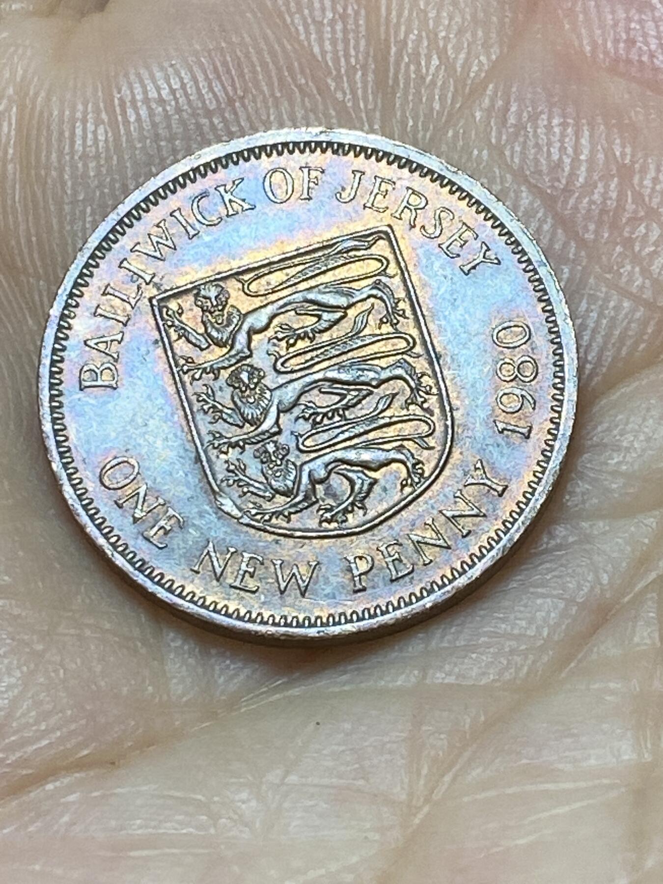 2025年第九十场(总第一百一十六场）外国好品散币(免佣金) 英属泽西岛🇯🇪1980年1新便士(伊丽莎白二世中年花冠，十进制第一版，关门年仅发行2年)