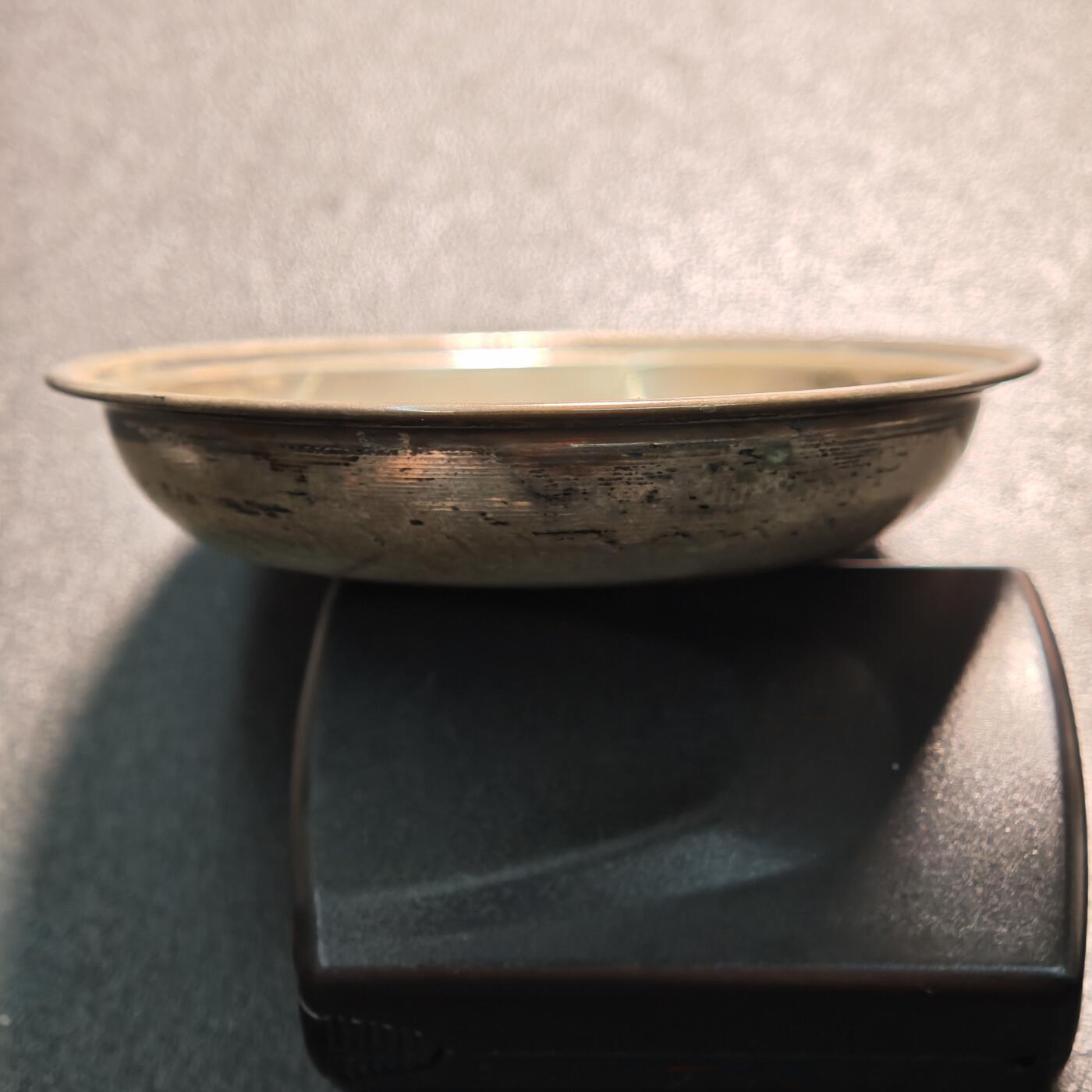 【德藏】世界币章拍卖第146期（拍品征集中~欢迎藏友联系） 早期银币镶嵌 压花银盘 老包浆 直径约：70mm；重约：15.7g