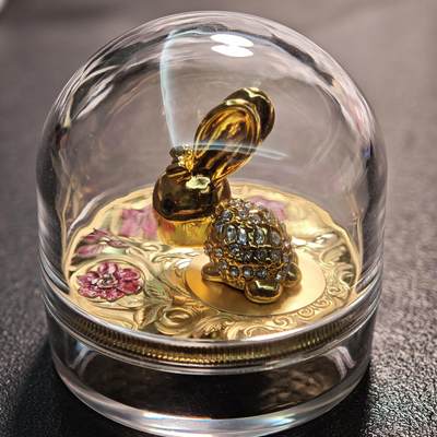 【德藏】世界币章拍卖第146期（拍品征集中~欢迎藏友联系） - 2023年 中国"兔与花"幻彩3D立体镀金纪念章 立体感及幻彩效果十足 直径约：40mm，重约：42.8g