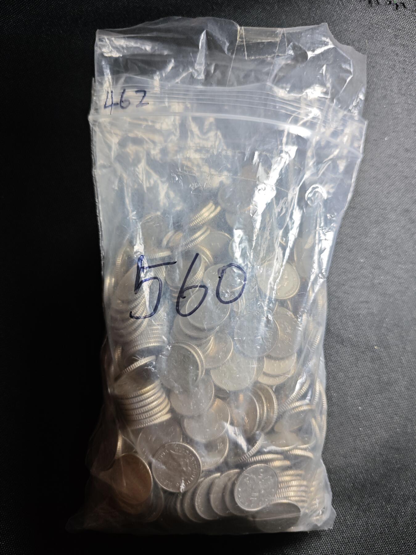 KK钱币收藏小铺 套币专场 2月预留时间 周末发货  英国5便士一组462枚 面值23.1英镑
