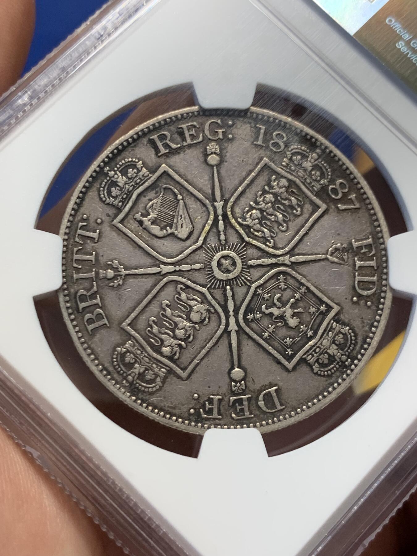 《竞宝斋》第418场 周日，周一，2场连拍 （全场包邮） NGC XFD 英国1887年维多利亚高冠双弗洛林4S银币