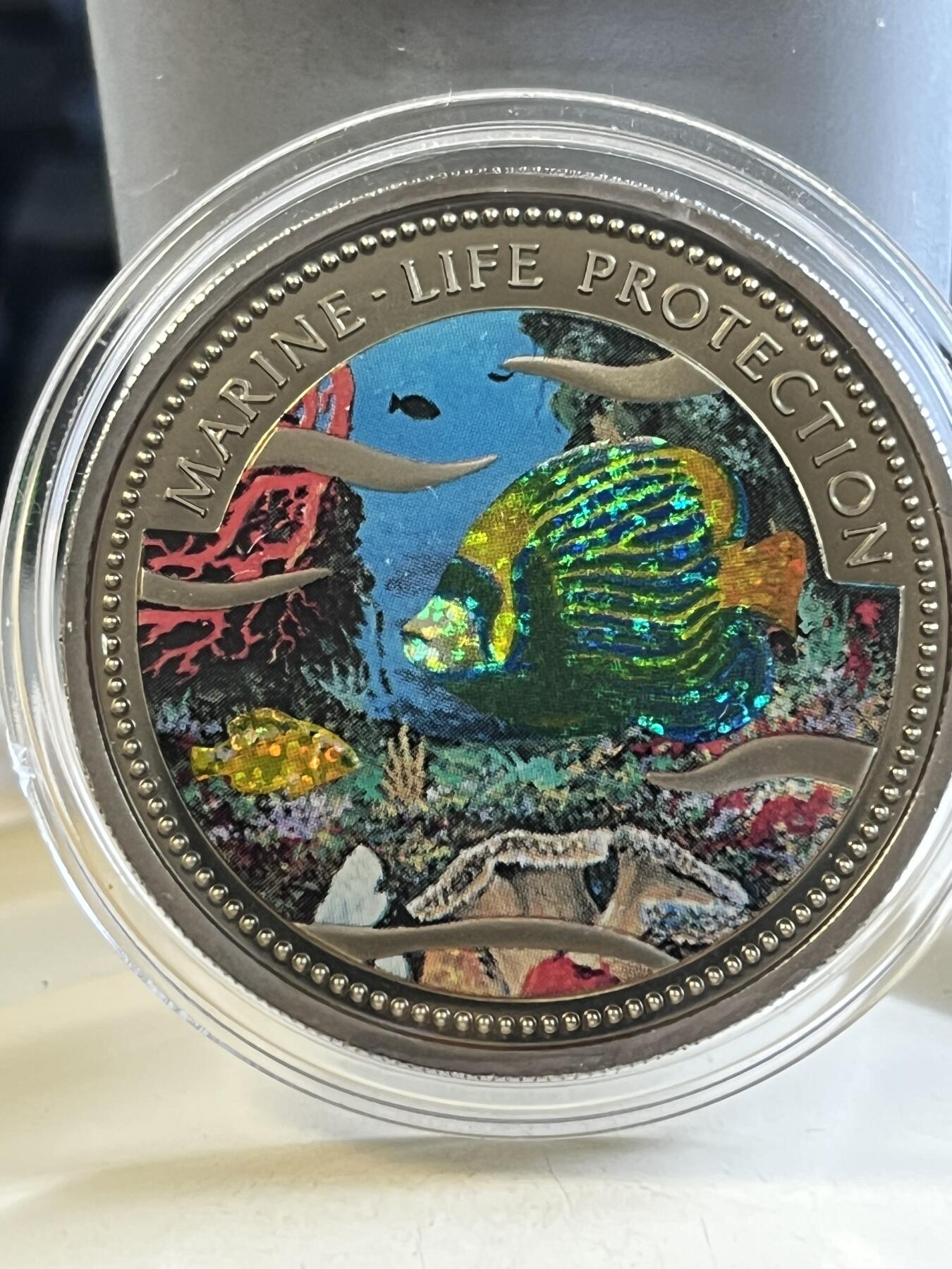 第175期拍卖【长期征集拍品】 【海寧潮】帕劳2001年保护海洋系列美人鱼幻彩纪念币