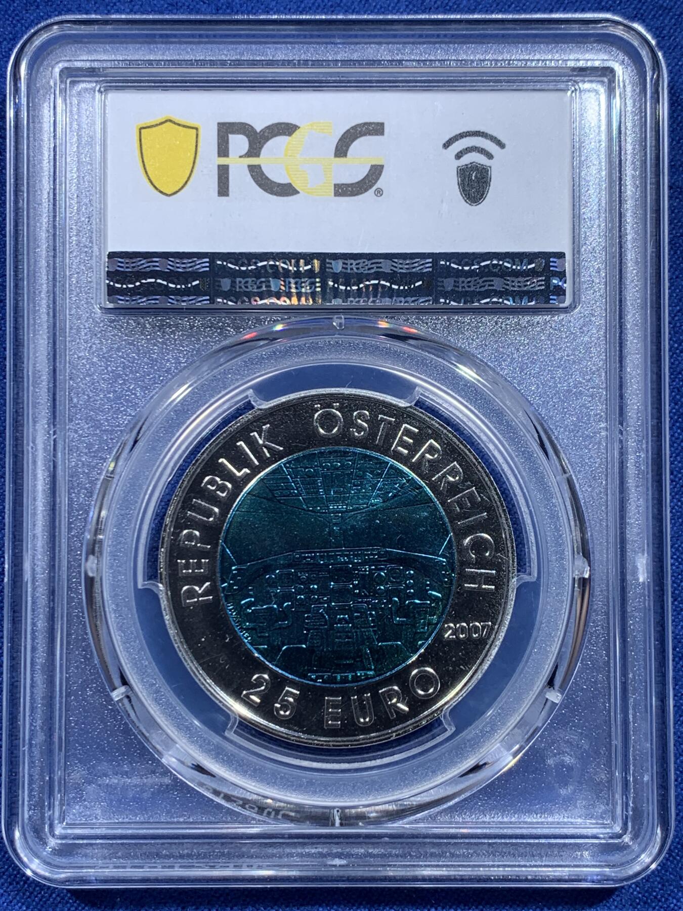 《竞宝斋》第419场 周日，周一，2场连拍 （全场包邮） PCGS MS69 2007年奥地利航海双金属币 中心铌 环900银 16.5克 34毫米