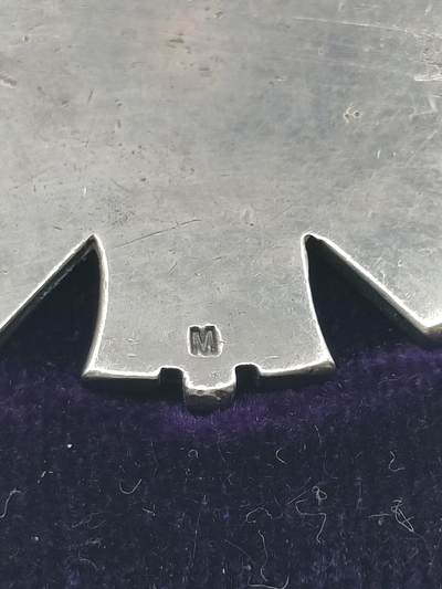 0元起拍勋章 第295期 咸鱼国勋章拍卖专场 9月17日（周三）下午6：00开始 七级金鸱章银制带盒略 稀有m标 章无挂钩