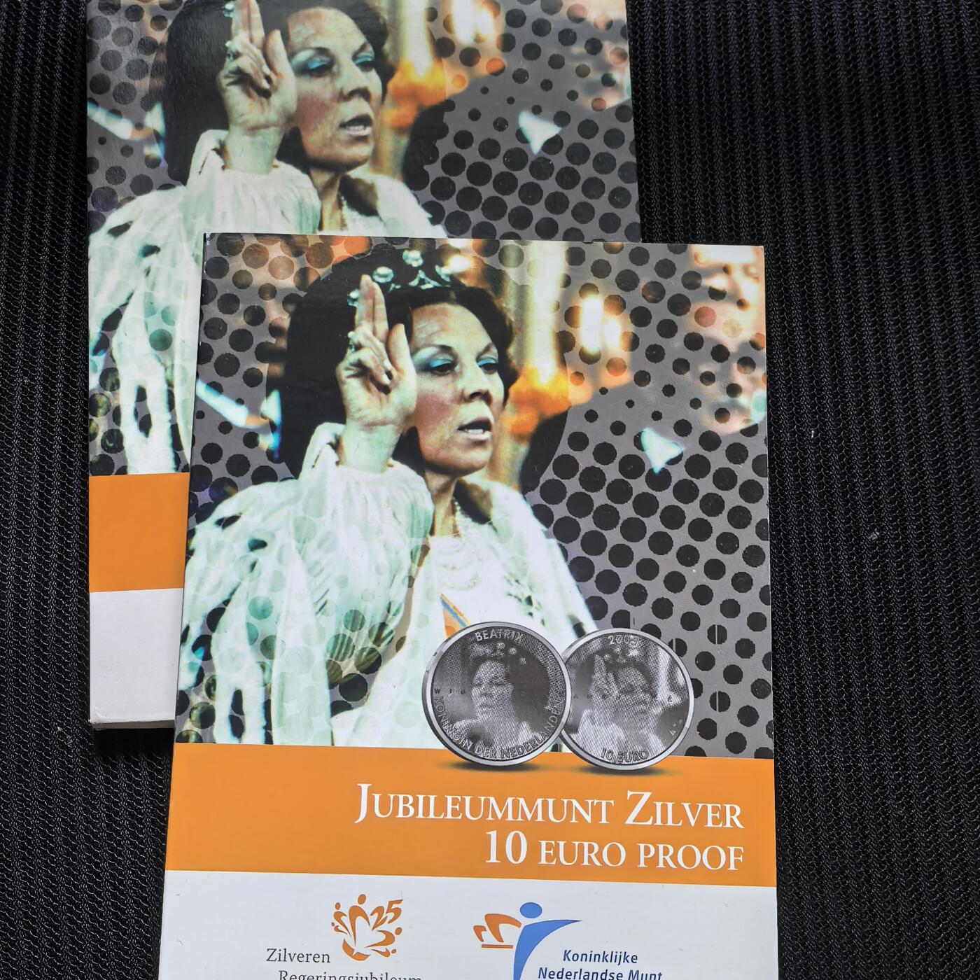 道一币馆币章第一百四十六场 原包装 荷兰2005年贝娅特丽克丝女王登基25周年10欧元精制银币