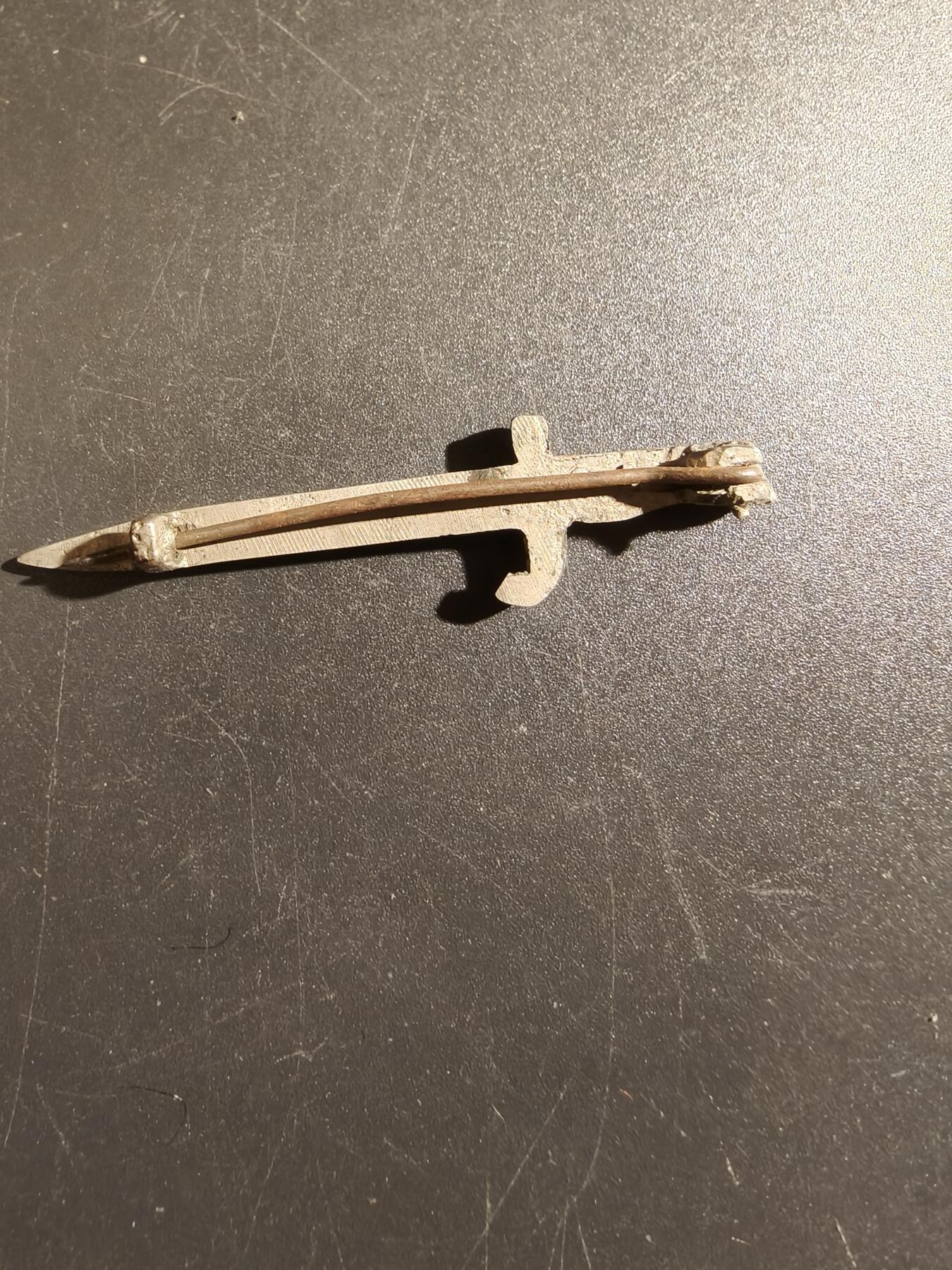 老王徽章第149期 德三WHW冬季救济工厂军用刺刀证章