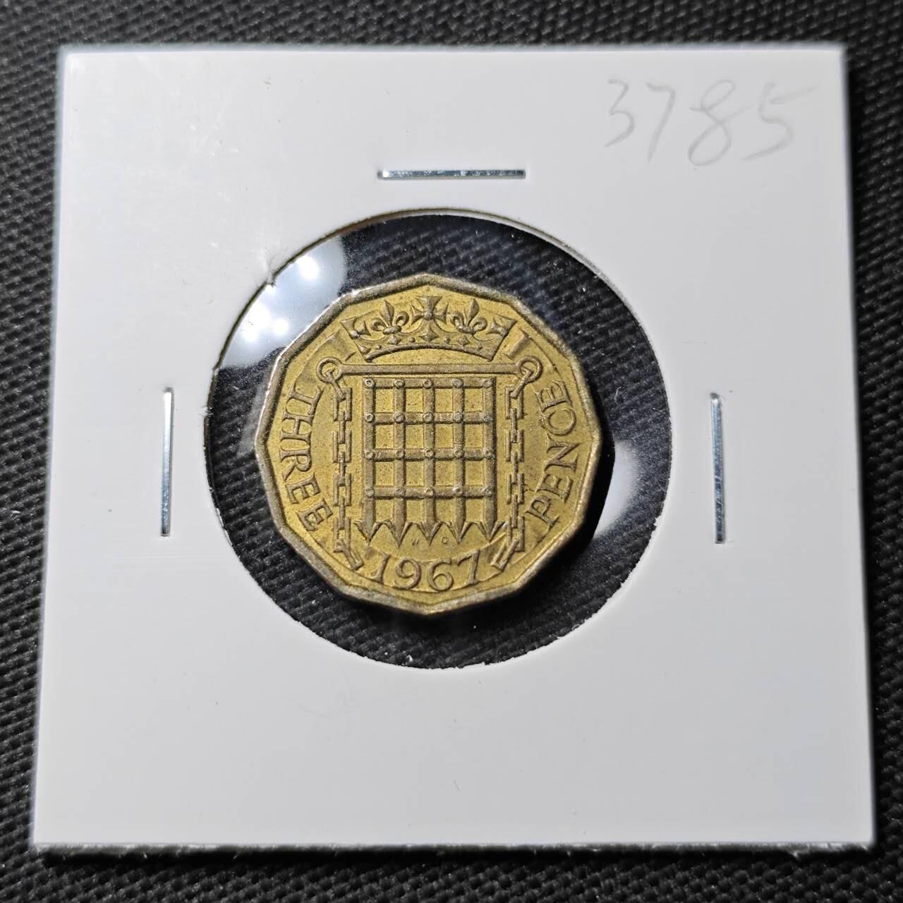 KK钱币收藏小铺 第337场 2月预留时间 周末发货 1967英国3便士 