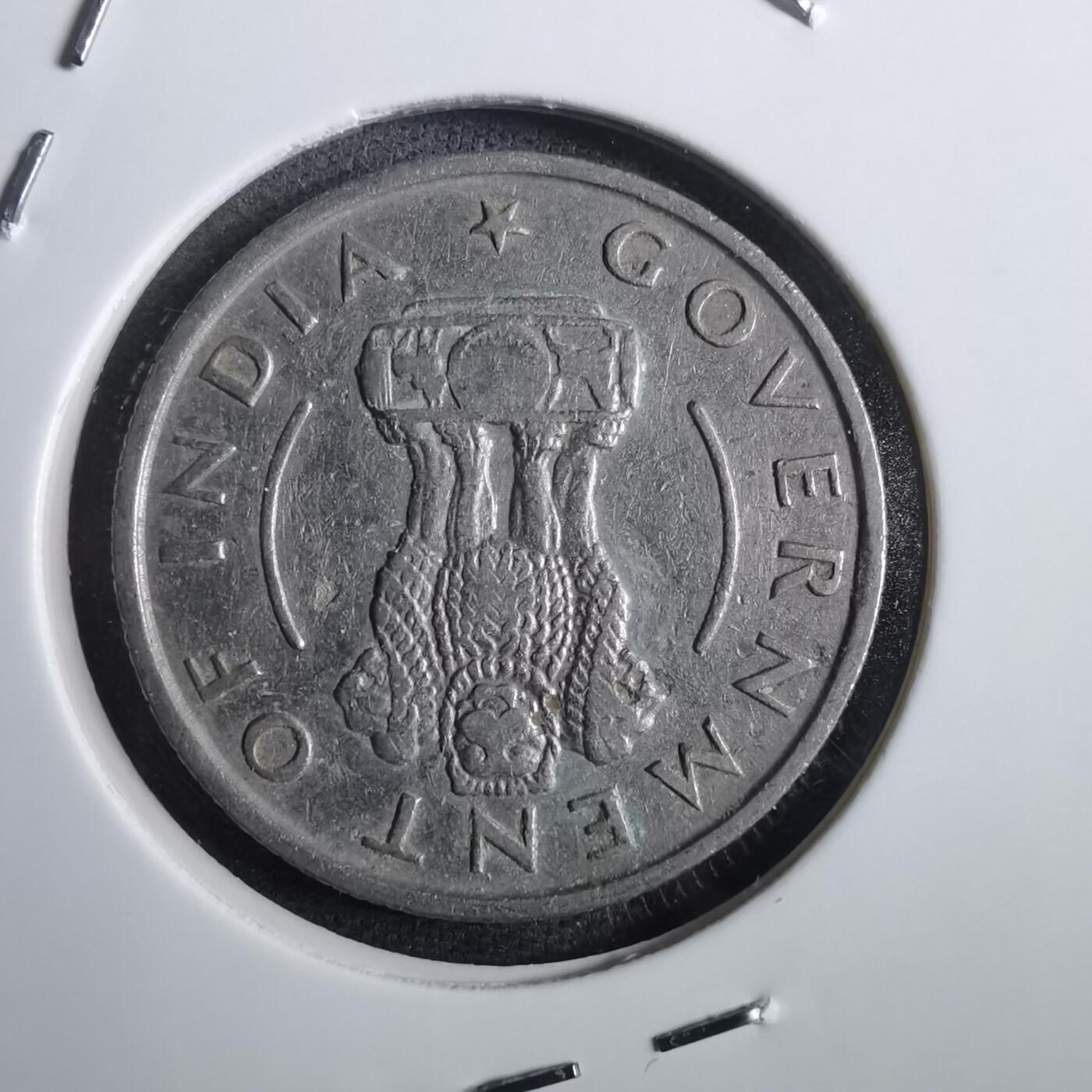 沼泽如烟--第839场 英属印度1956年半卢比
