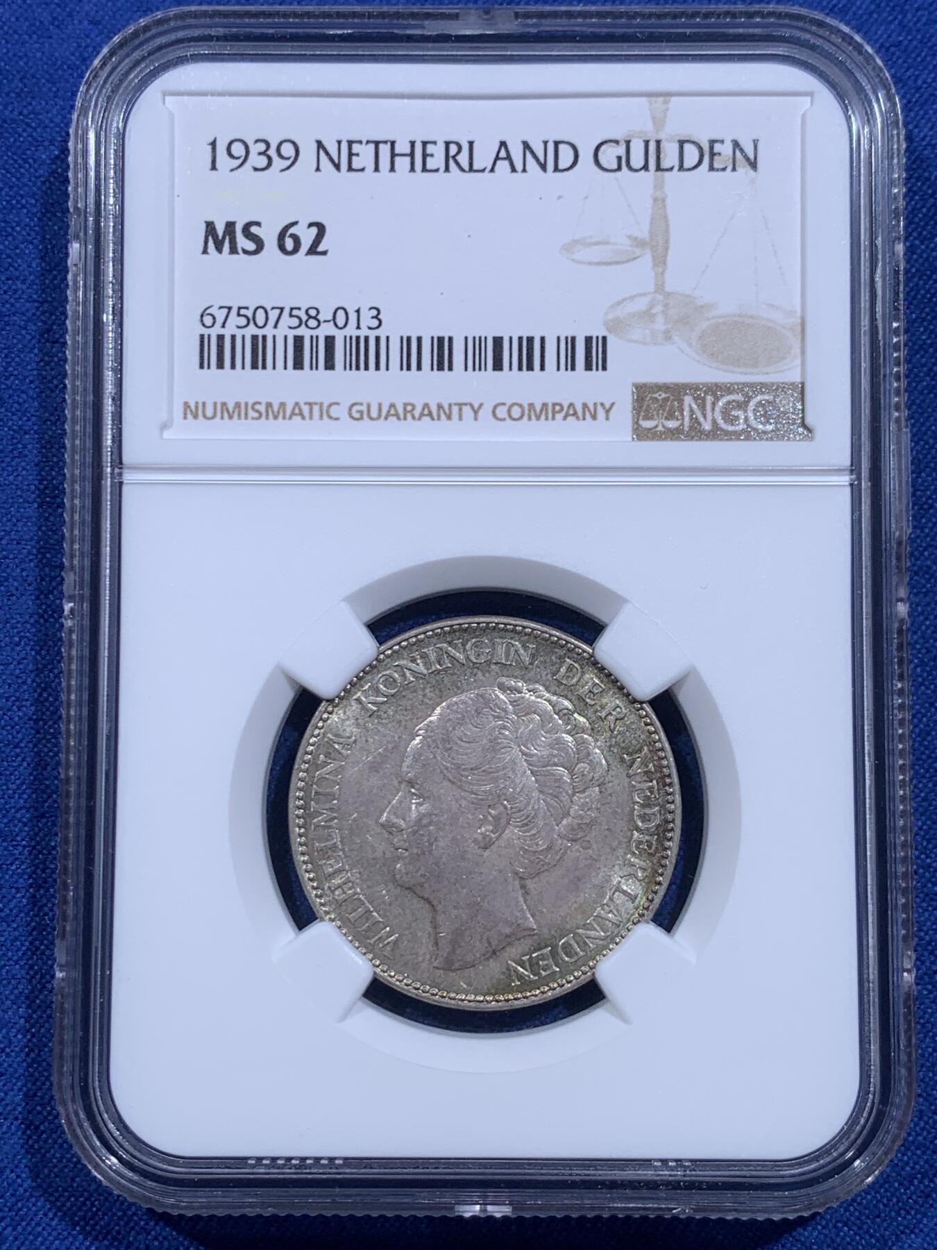 《竞宝斋》第419场 周日，周一，2场连拍 （全场包邮） NGC MS62 荷兰1939年威廉明娜1盾银标 转光好品 也是外国老包浆老味道的 收藏好品